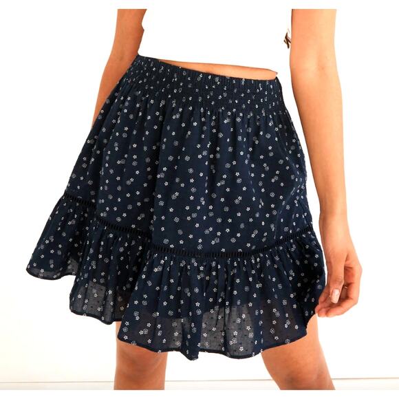 Madewell Smock-Waist Ruffle Mini Skirt in Navy Blue Bandana Flower Sz 2 - Picture 1 of 10